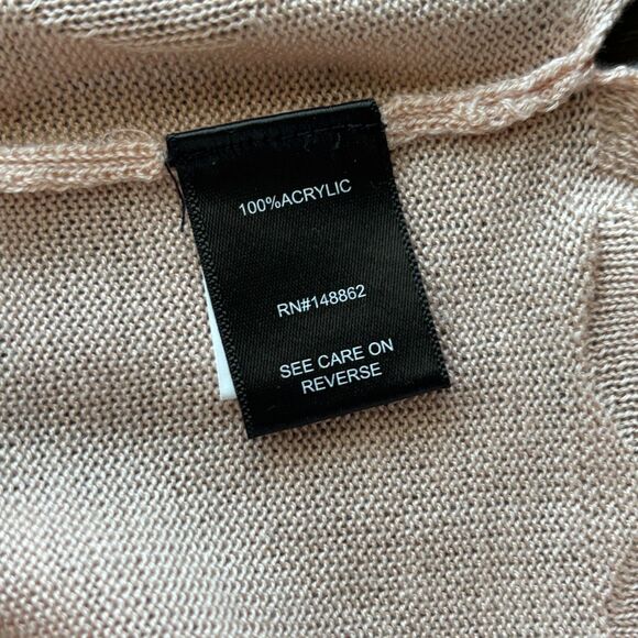 Torrid Jacquard Blush Pink V-Neck Heart Pull Over Sweater Hi Lo Hem Plus Size 1X - Picture 14 of 16